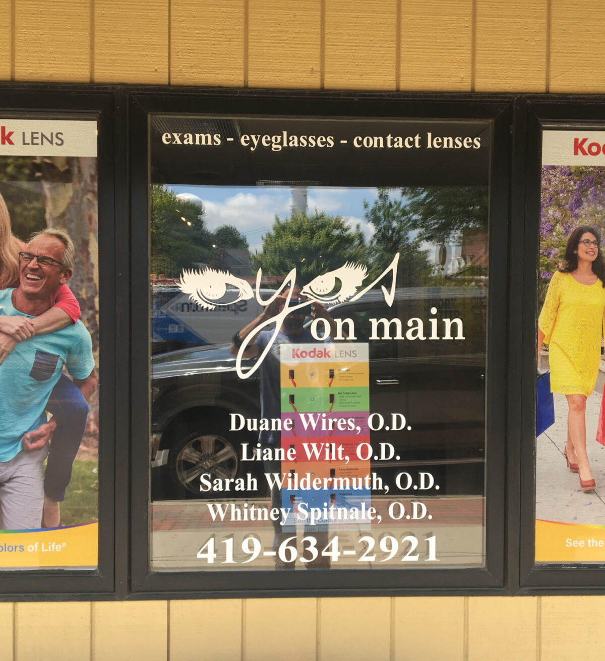 Window Graphics – Quick As A Wink Printing